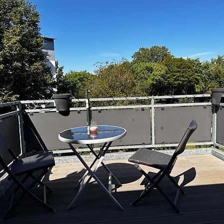 A&V Apartments Wunderschoene Rheinblick Wohnung Zum Entspannen Apt Ela Duisburg Eksteriør bilde