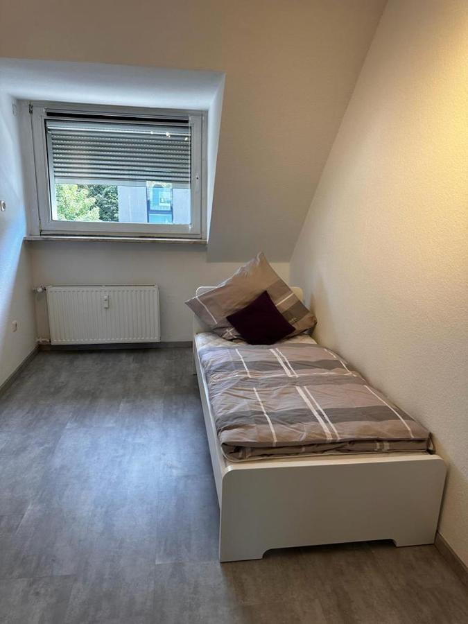 A&V Apartments Wunderschoene Rheinblick Wohnung Zum Entspannen Apt Ela Duisburg Eksteriør bilde